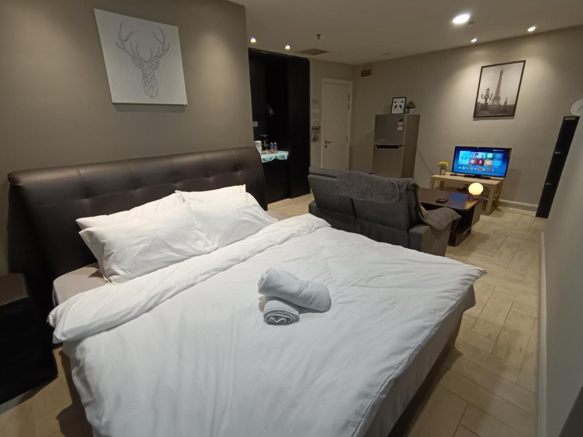 Loft Signature Executive Suite Empire City Petaling Jaya Exterior photo